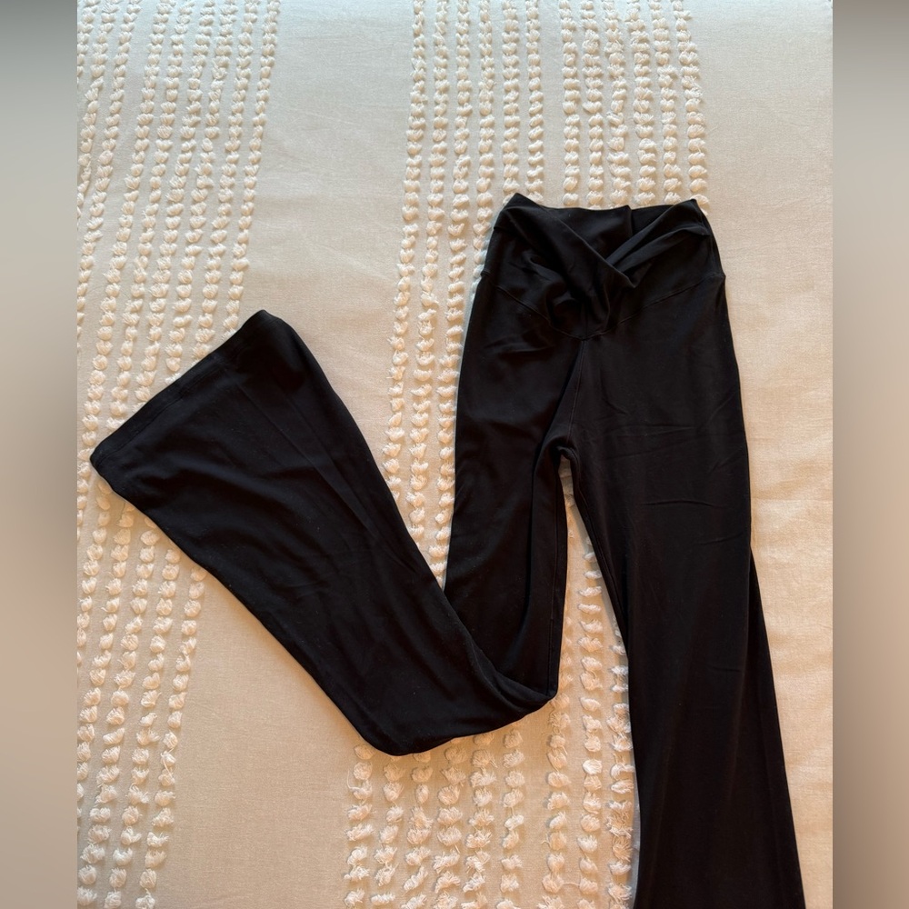 Aerie OFFLINE Real Me Crossover Wrap Flare Legging